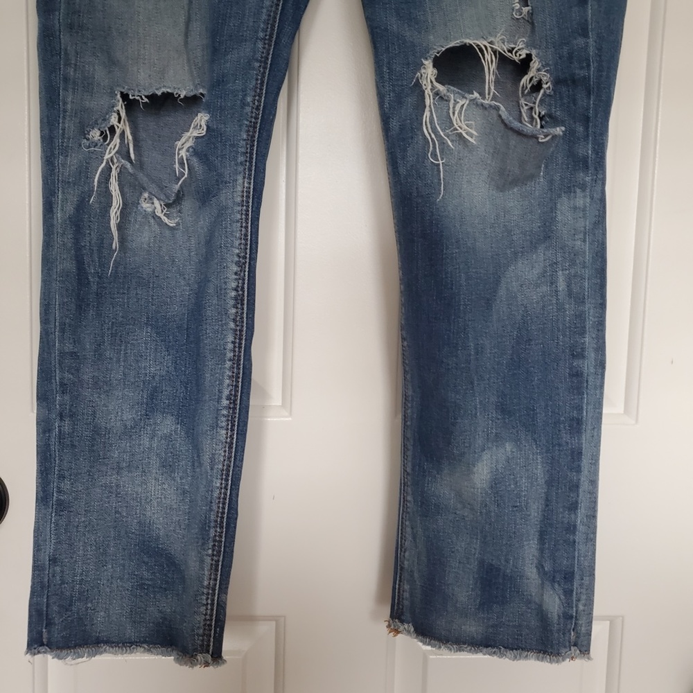 AE American Eagle Tomgirl ripped up blue jeans 10 regular distressed stretchy - Picture 3 of 9